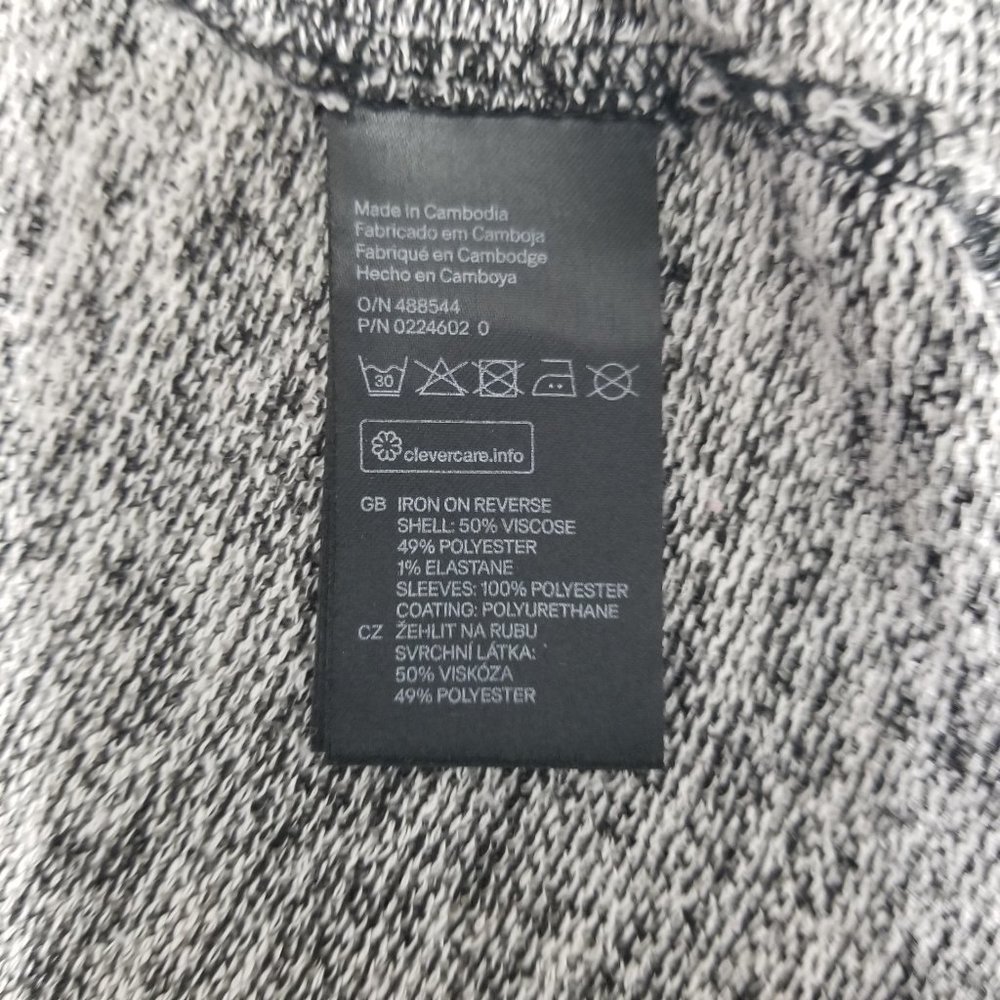 Divided by H&M Long Sleeve Top - Picture 6 of 14